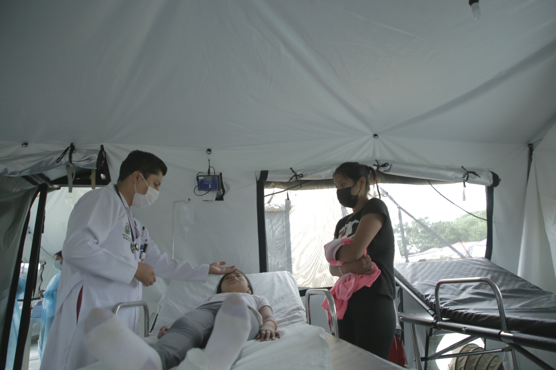 Salud dispone tolerancia para galenos por este jueves, Día del Médico Boliviano