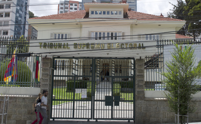 El TSE promueve el fortalecimiento público con organizaciones políticas del país