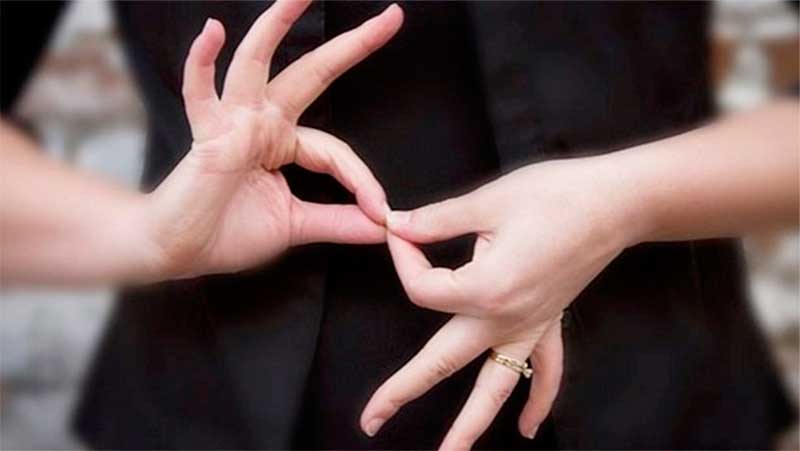 Defensoría del Pueblo plantea reconocer lengua de señas como un idioma oficial en Bolivia