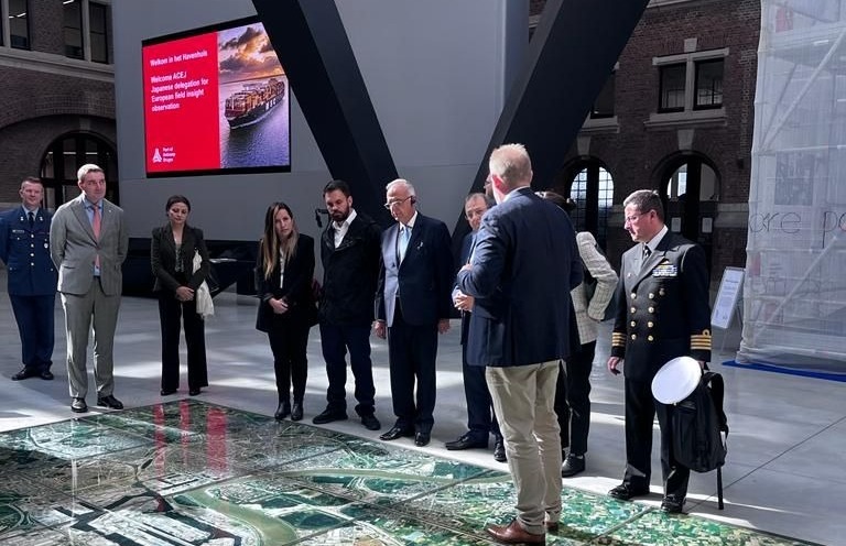 Ministro Del Castillo se encuentra en Bélgica para fortalecer la lucha antidroga