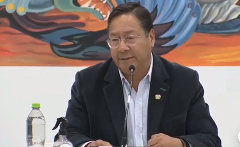 Arce descarta que en el Gobierno se esté pensando en un frente amplio