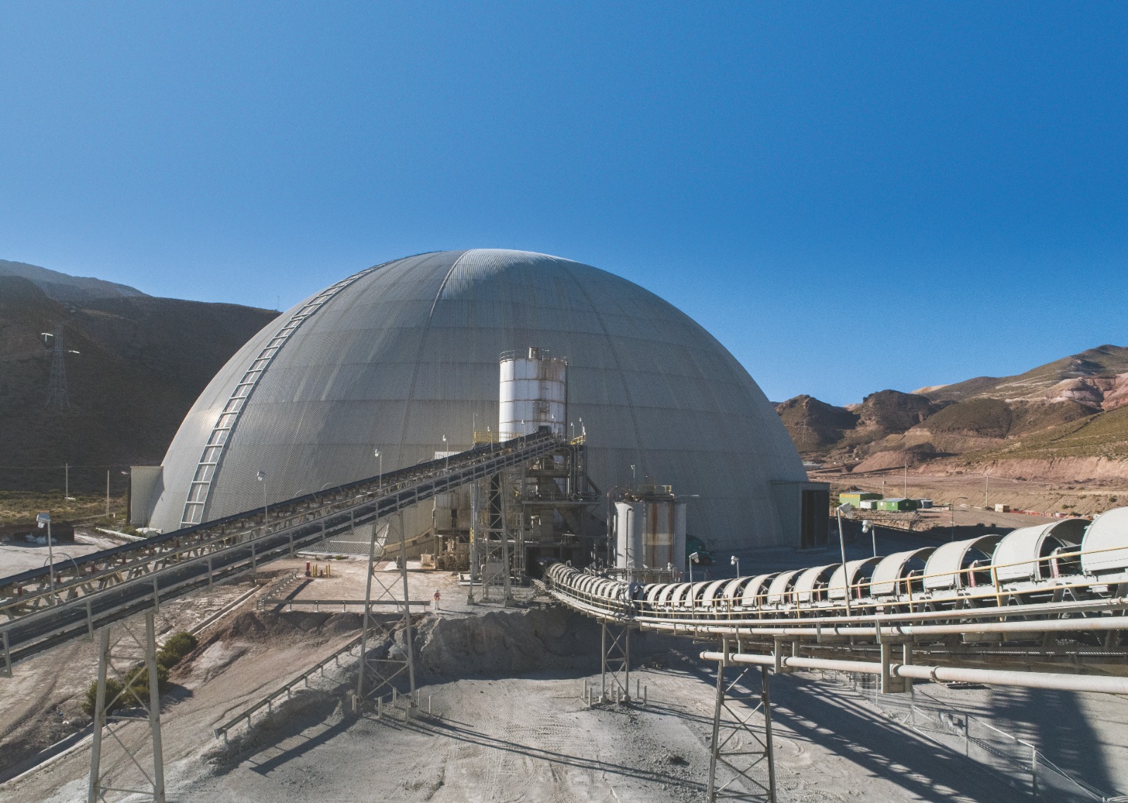 Minera San Cristóbal aportó $us 402,1 millones en impuestos, regalías y patentes al Estado boliviano en 2022