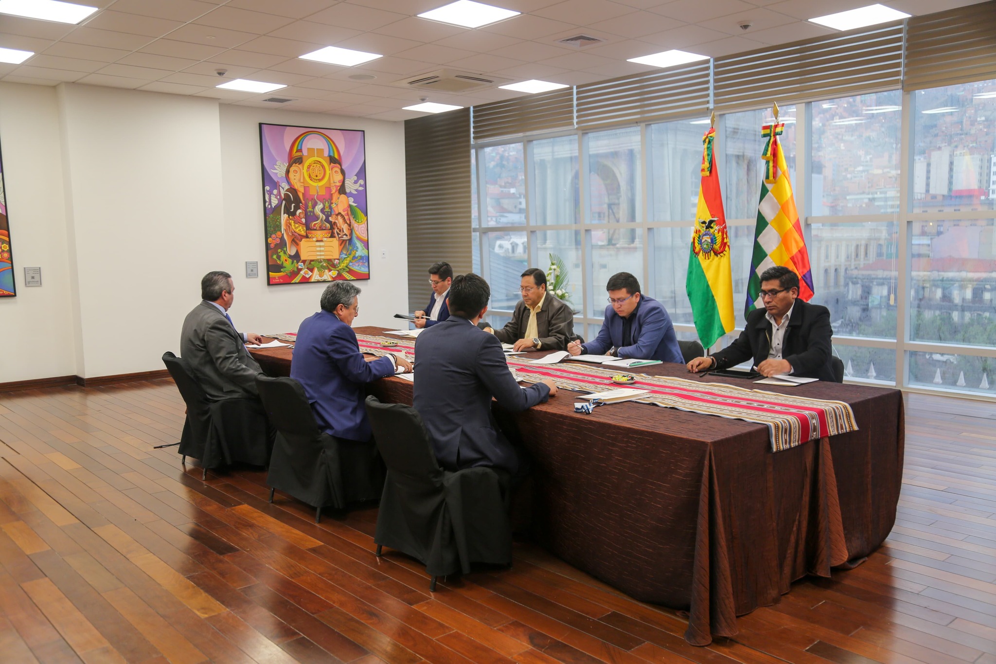 El empresariado privado acuerda con el Gobierno sumar esfuerzos para apuntalar la economía y la industrialización