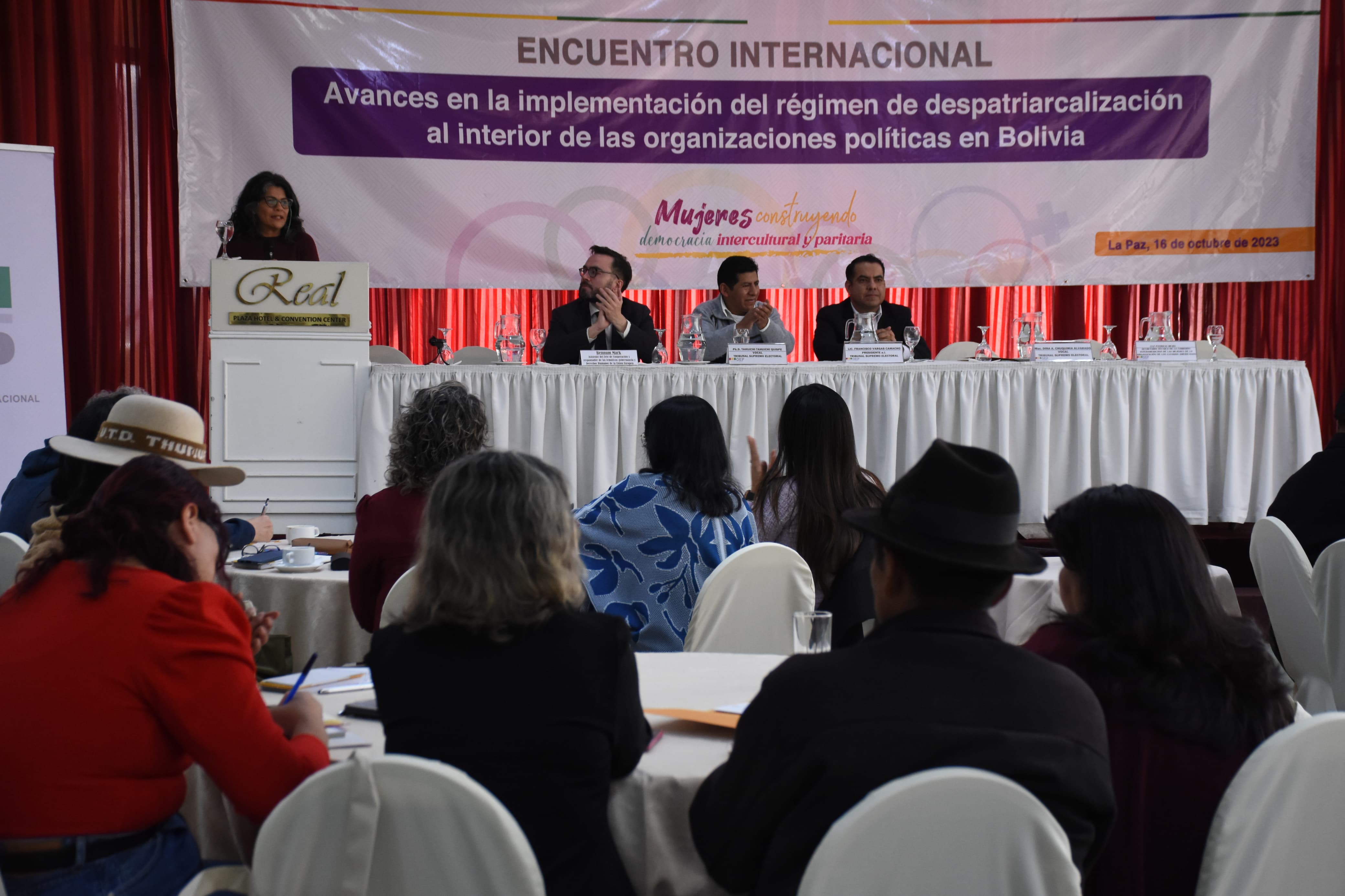 TSE y organizaciones políticas analizan en La Paz avances del régimen de despatriarcalización
