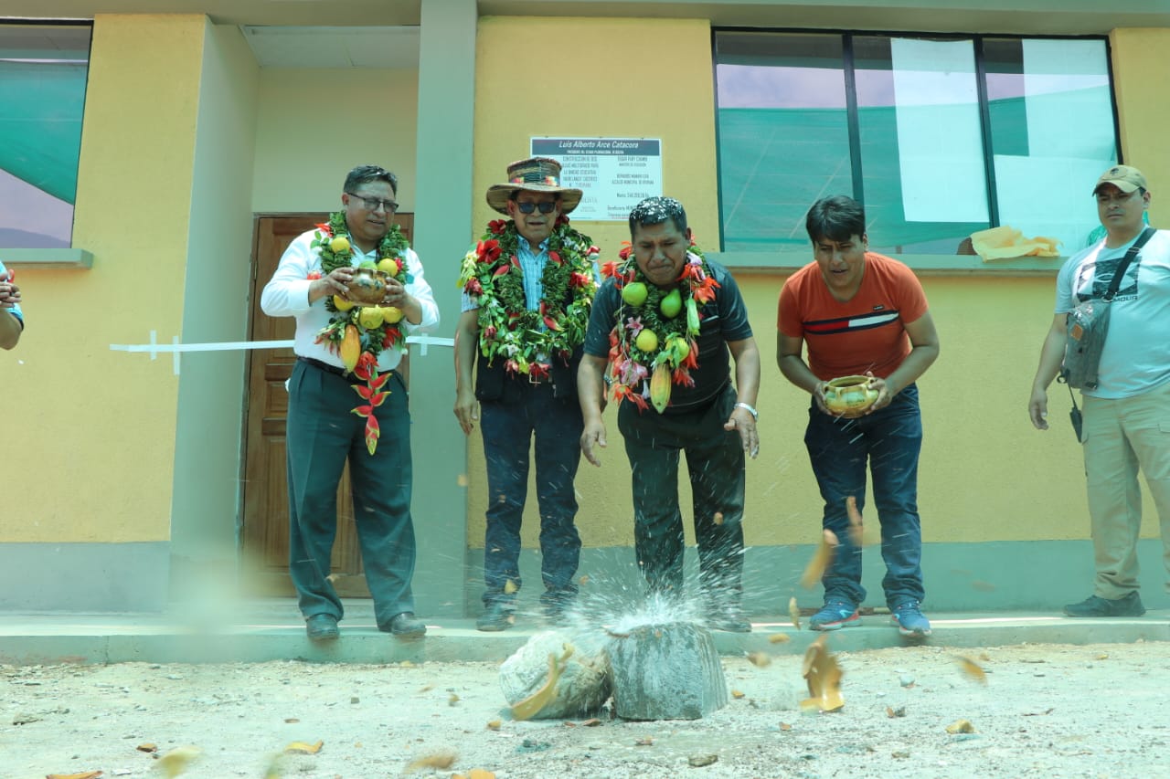 Educación entrega nueva infraestructura educativa en escuela destruida en 2022 por una riada en Yungas