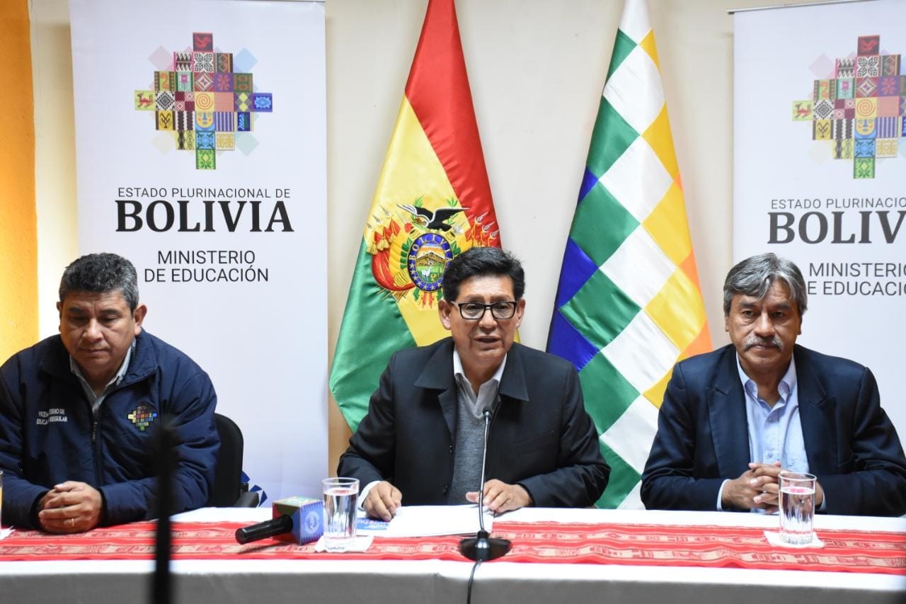 Educación determina suspensión de clases en Santa Cruz hasta el miércoles por humareda