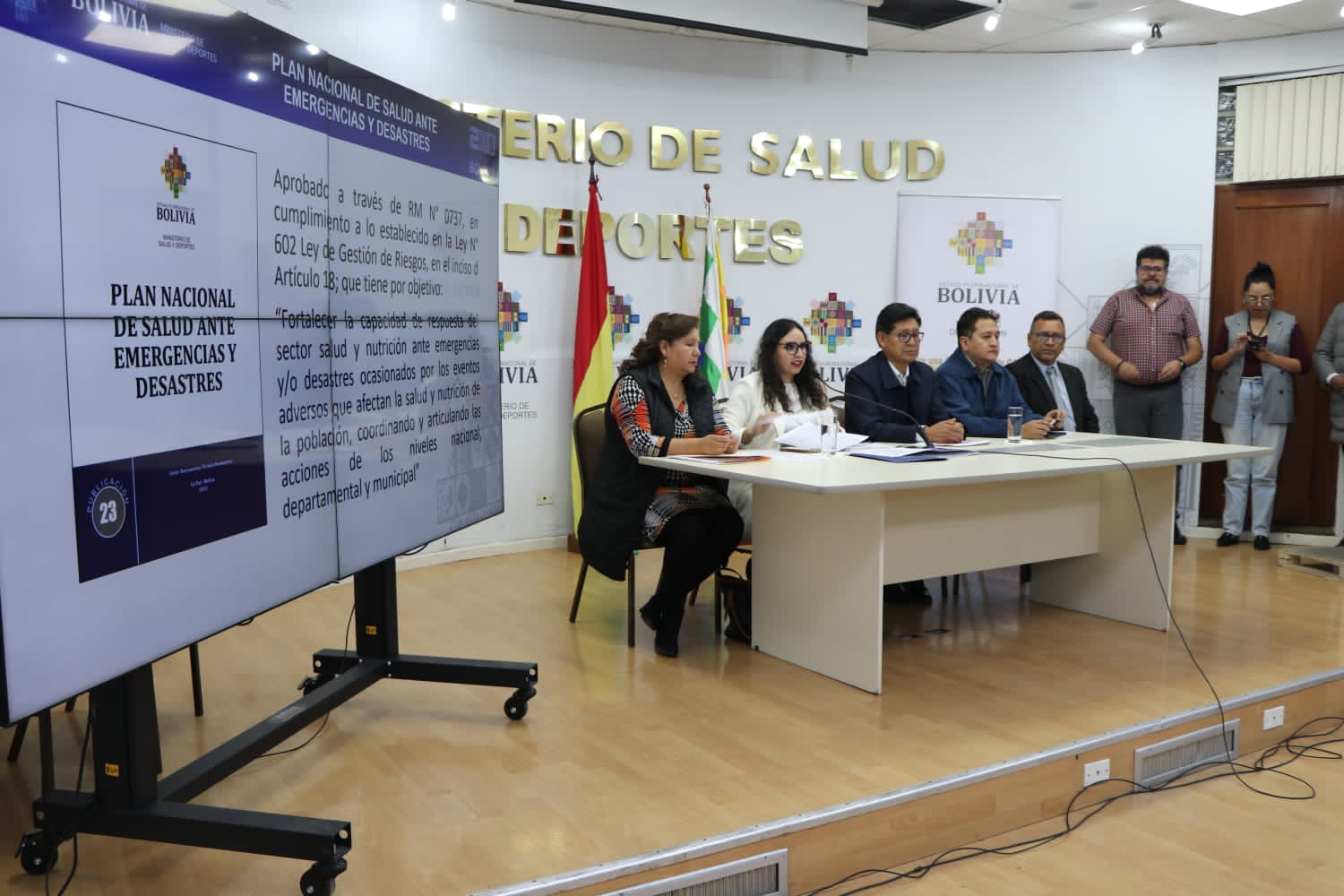 Salud pone a disposición de municipios y gobernaciones afectados por incendios medicamentos por Bs 13,4 millones