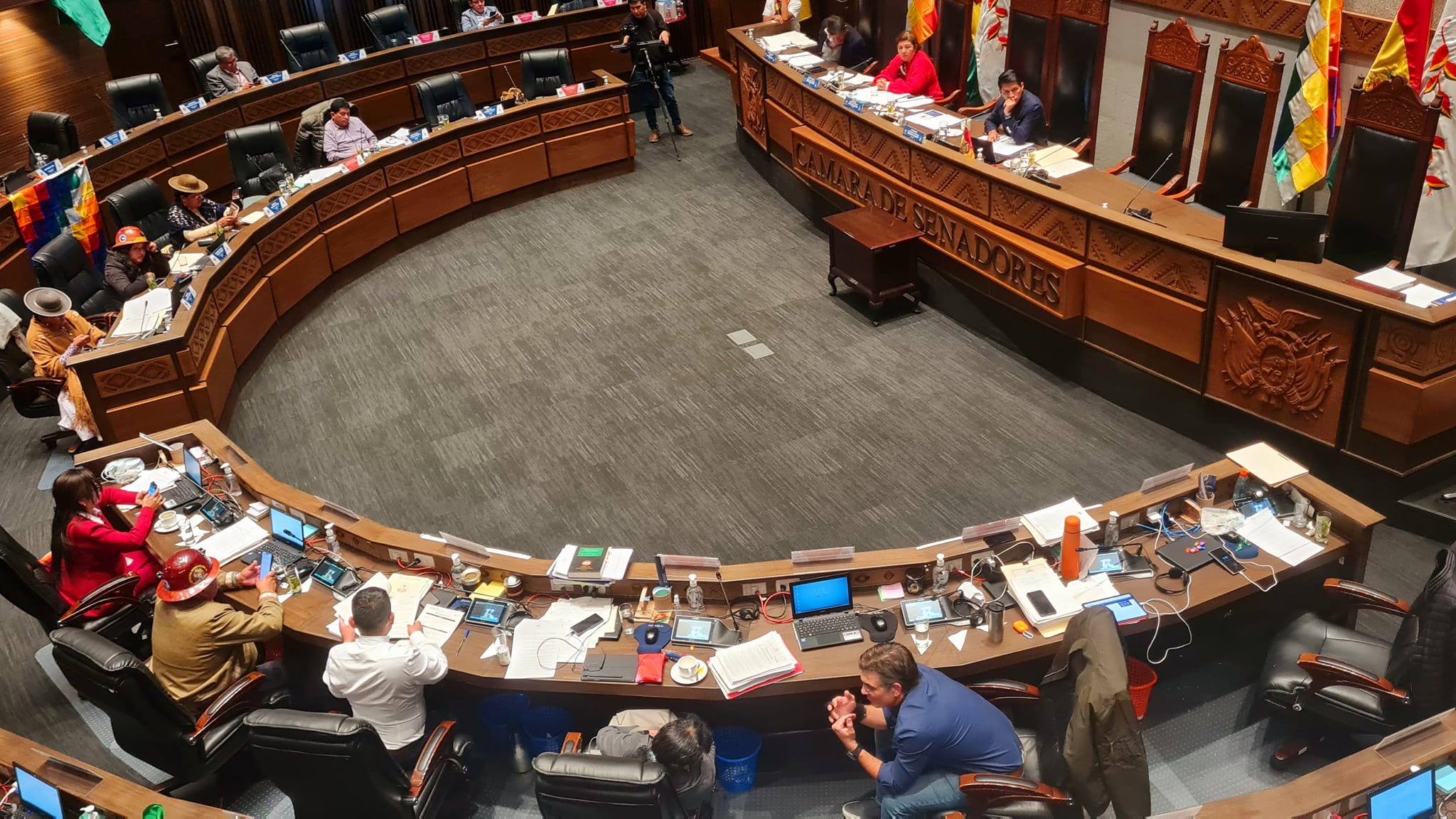 Senado sanciona tres contratos petroleros con Vintage Petroleum por $us 504,5 millones