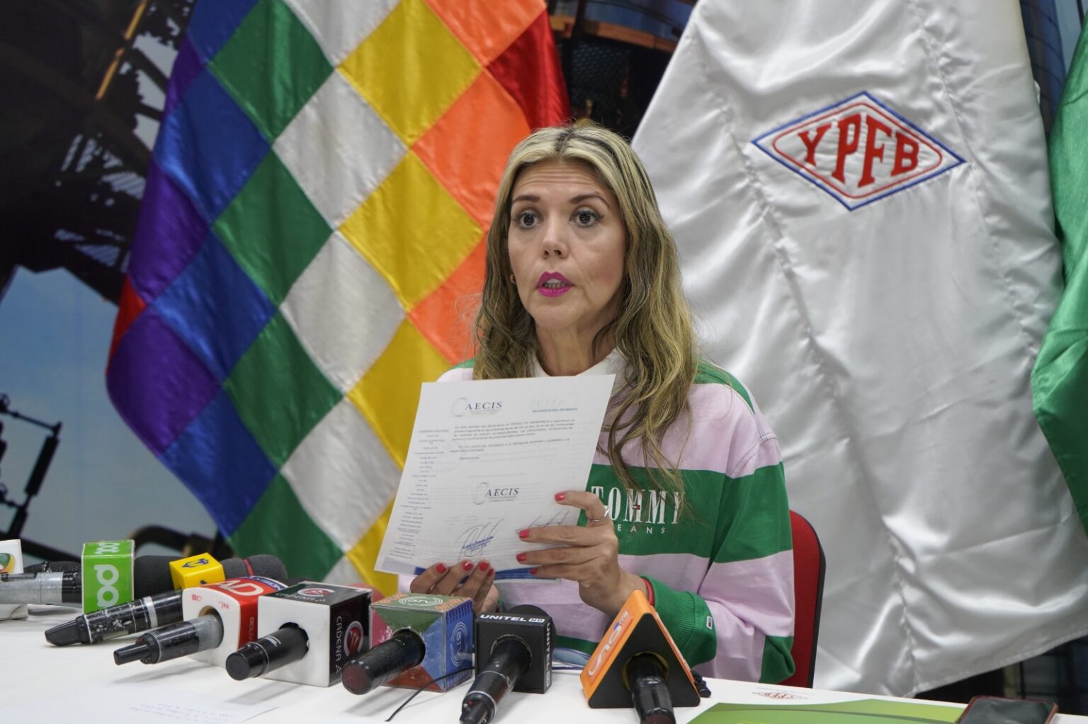 YPFB: Internar combustibles por occidente permite un ahorro de 40% en costos de importación