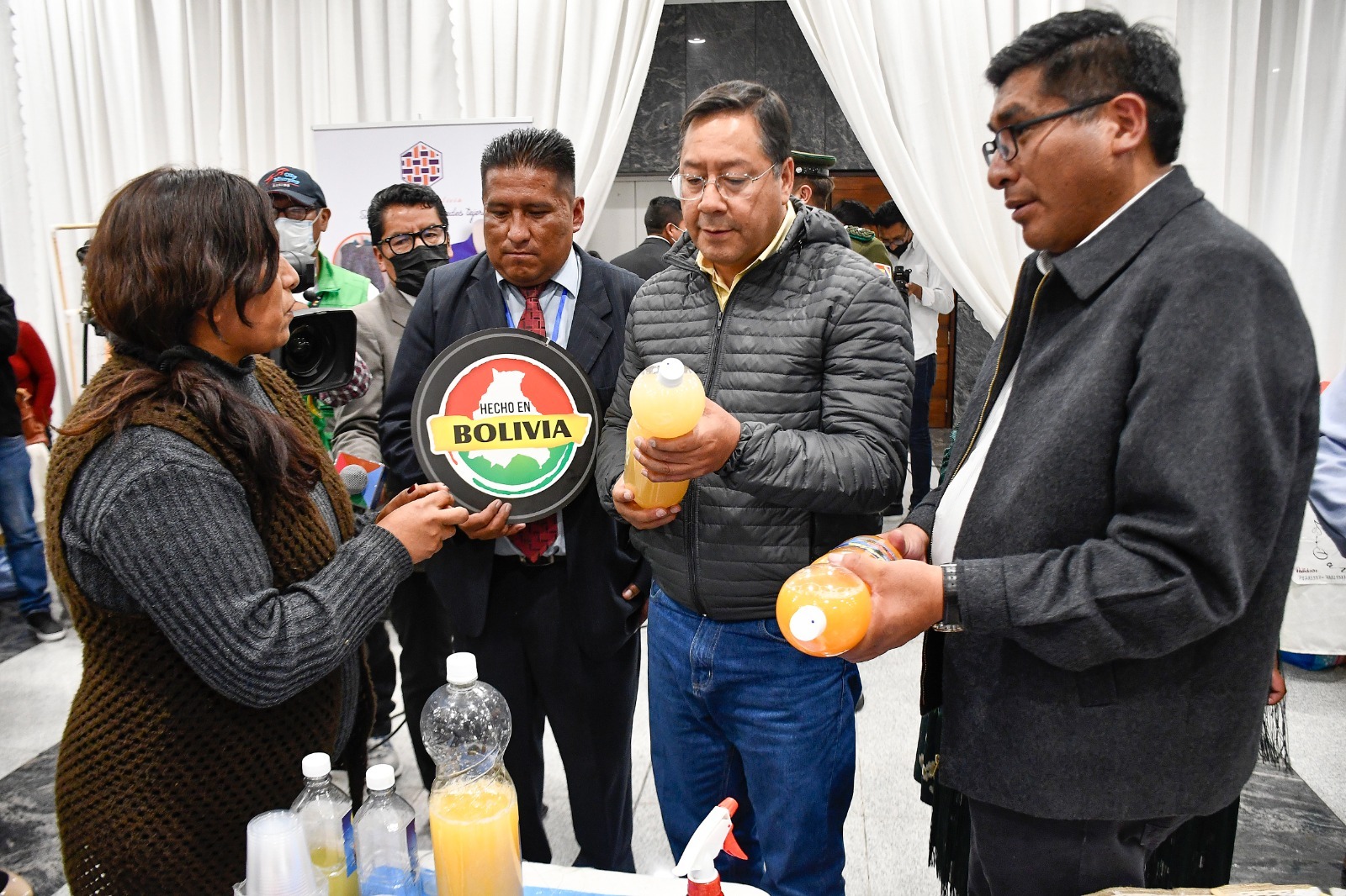 Arce destaca dinamismo económico de Potosí y revela que Bs 1.992 millones de créditos fueron al sector productivo