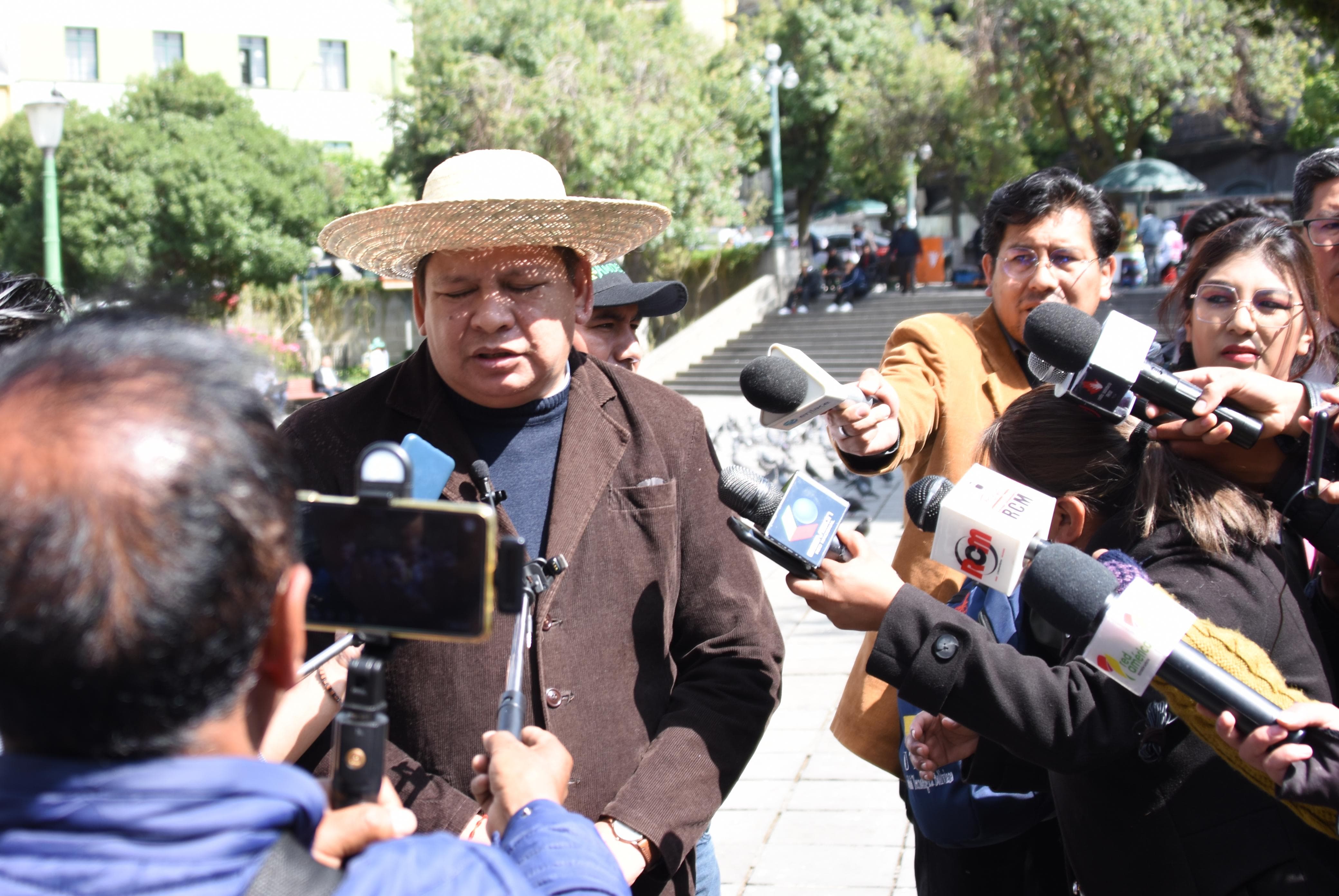 Alcaldes activarán instrumentos de lucha social en demanda del presupuesto reformulado 