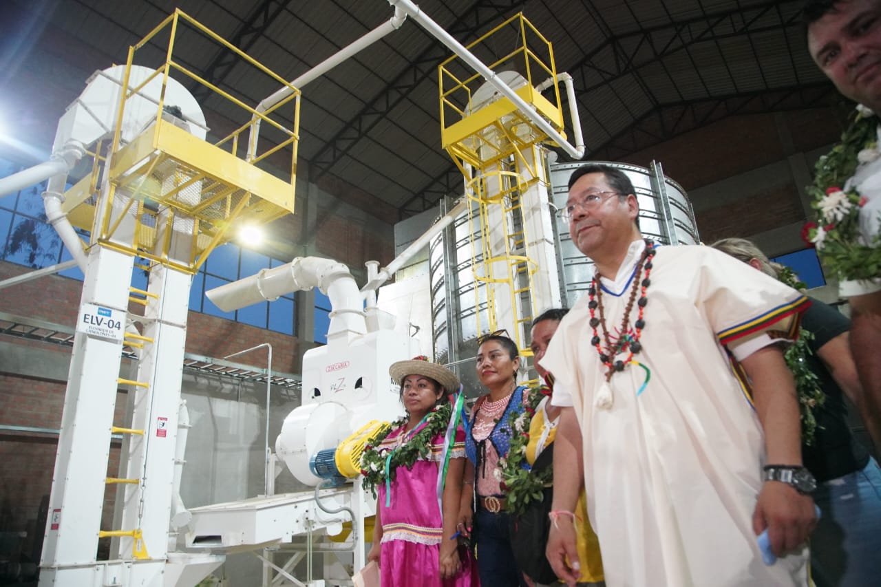En San Javier entregan 30 viviendas y ponen en funcionamiento planta de beneficiado de Arroz