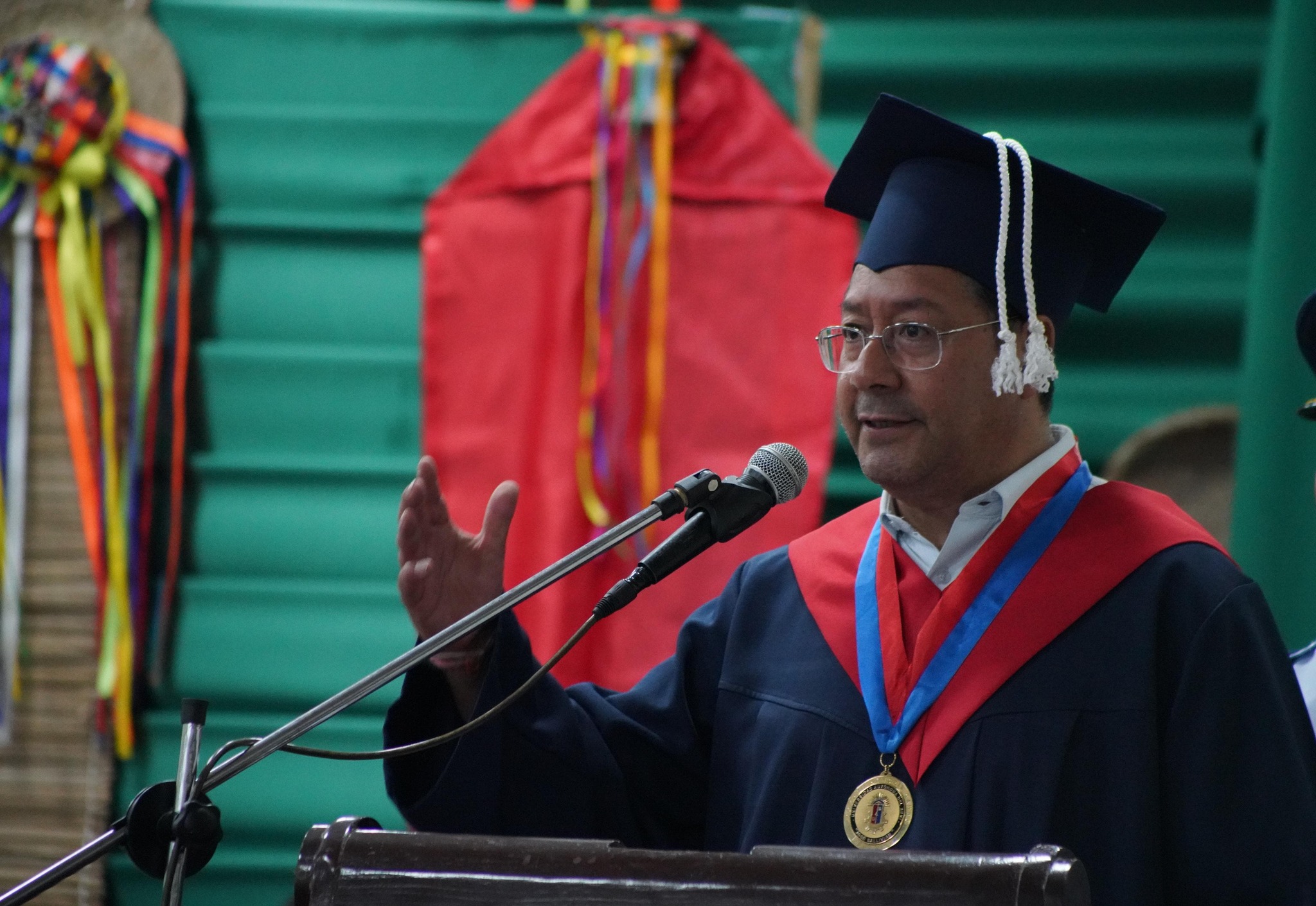 Arce recibe el Doctor Honoris Causa de la Universidad del Beni y defiende el exitoso Modelo Económico