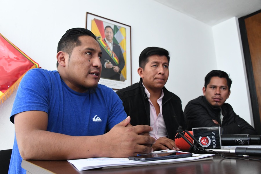 Interculturales exhortan a “evistas” a dejar presiones y convocar a un nuevo congreso del MAS