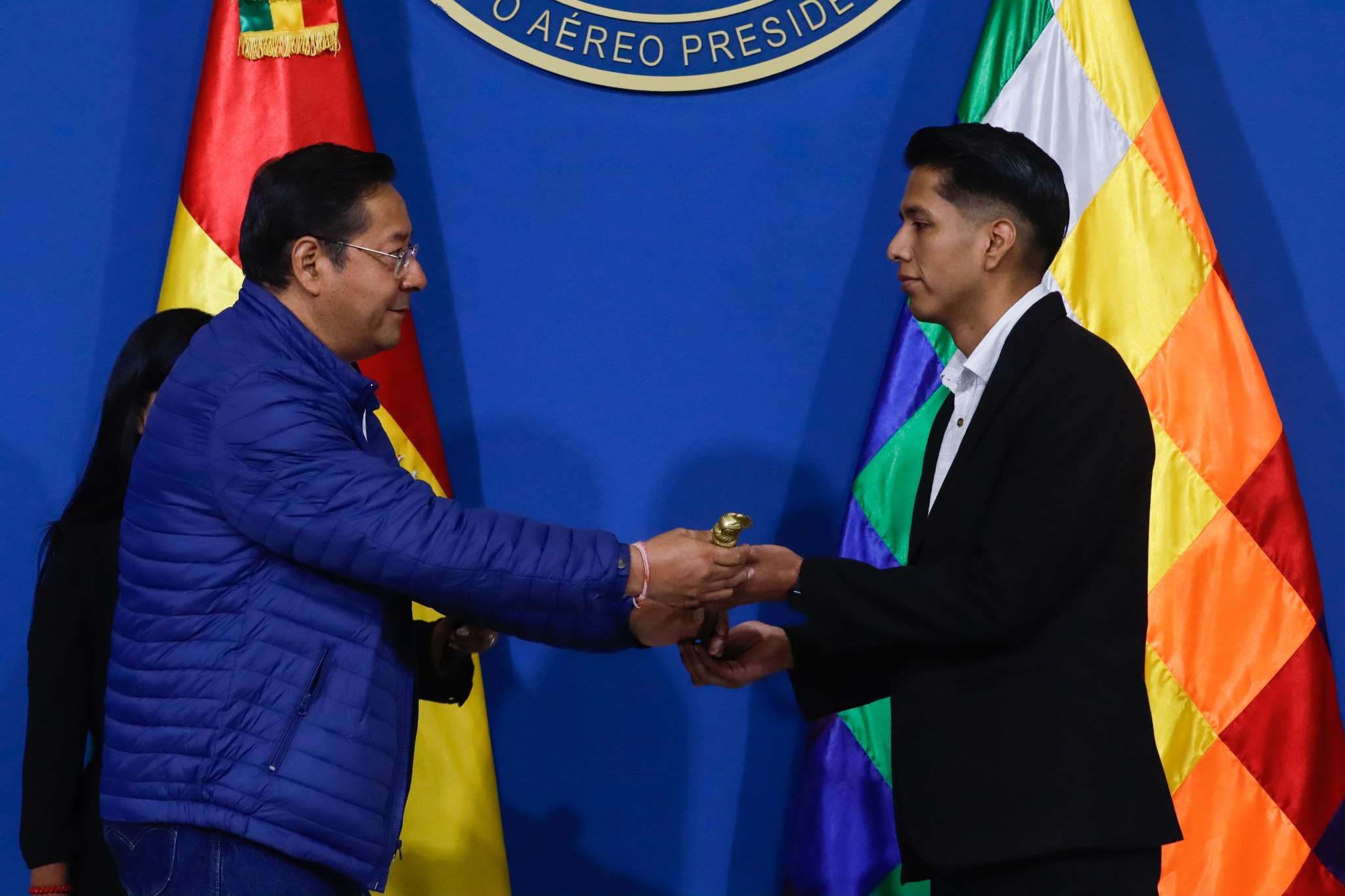 Arce viaja a Brasil para la cumbre del Mercosur, Rodríguez asume la presidencia interina de Bolivia
