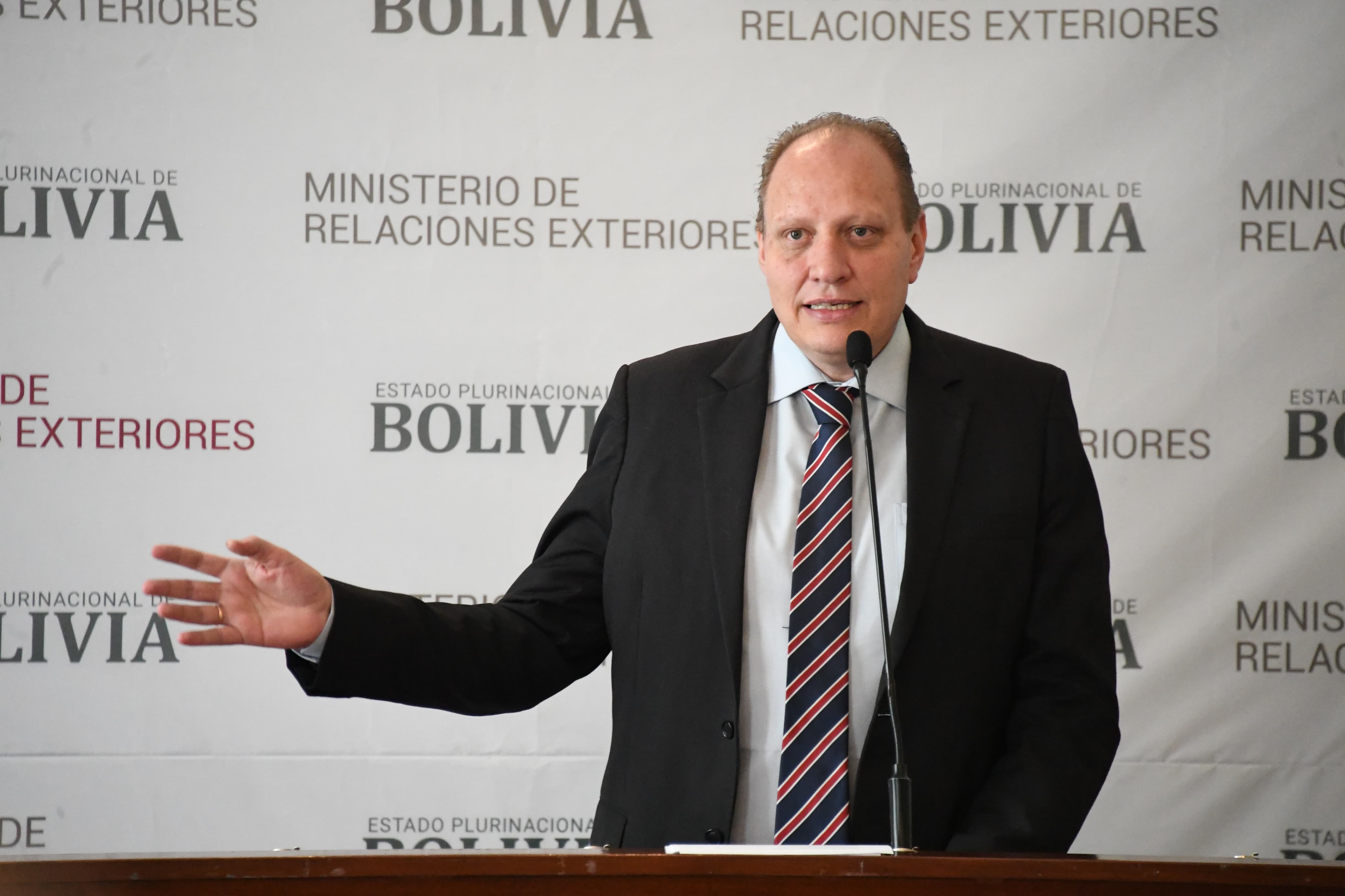 Comercio Exterior afirma que Argentina cumple pagos adeudados a bananeros de Bolivia 