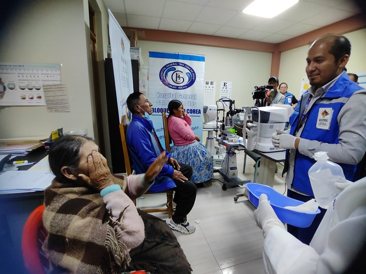 Cruzada Mira Bolivia concreta más de 520 cirugías de cataratas en toda Bolivia