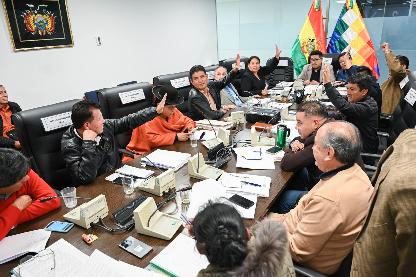 Comisión aprueba proyecto de ley del presupuesto 2024 y lo remite al pleno de Diputados