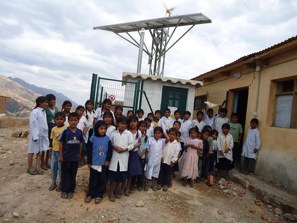 Gabinete da curso a crédito del Banco Mundial por $us 125 millones para electrificación rural