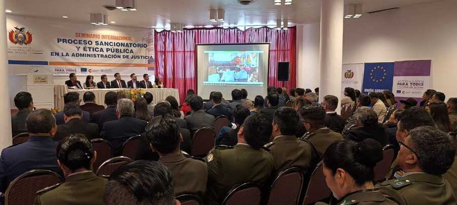 Seminario “Proceso sancionatorio y ética pública en la administración de justicia” reúne a más de 10.000 participantes