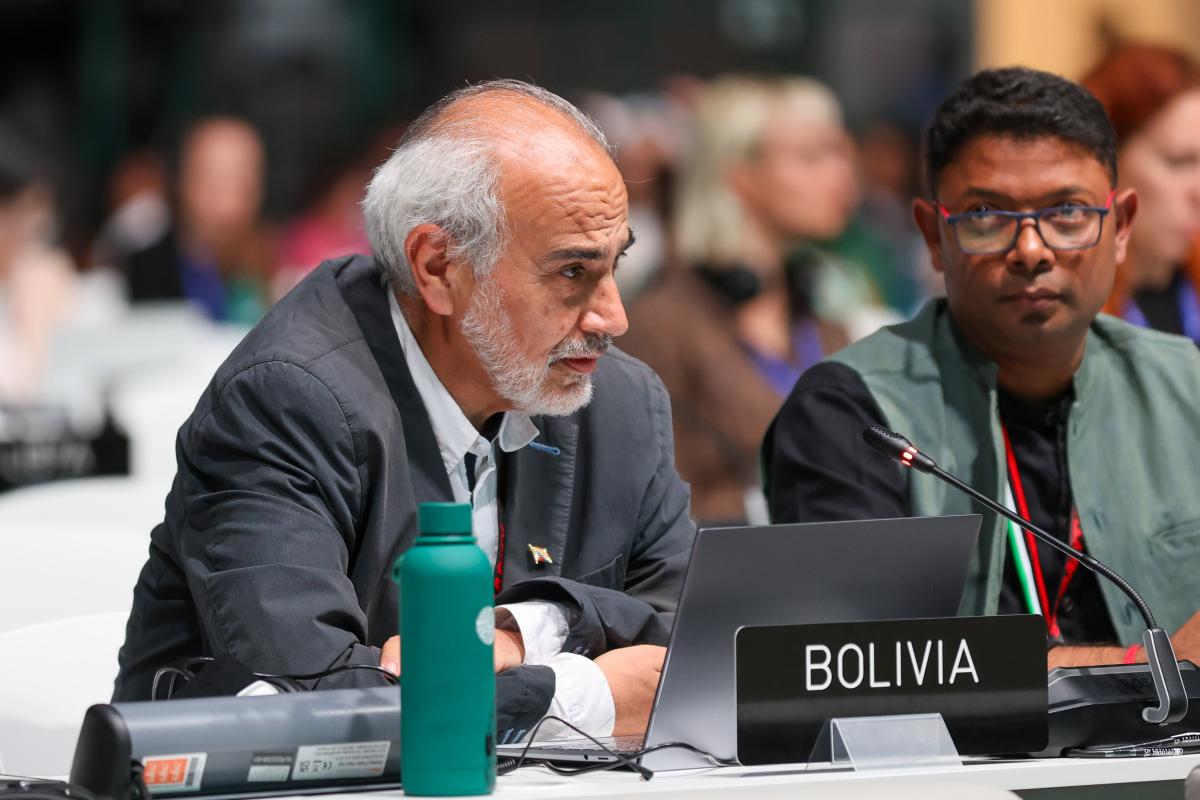 Bolivia desafía la mercantilización ambiental en la lucha contra el cambio climático en la COP28