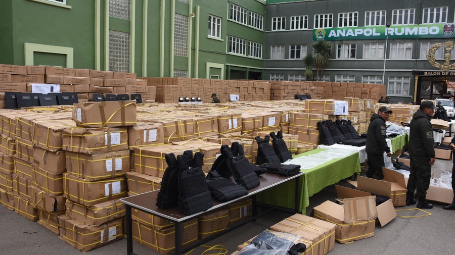 Destacan dotación de “equipamiento inédito” para fortalecer la lucha contra la delincuencia rumbo a “Policía del Bicentenario”