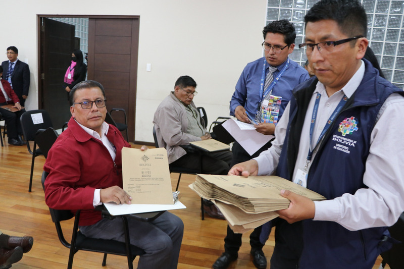 Inician exámenes para institucionalización de cerca de 9.000 cargos directivos educativos