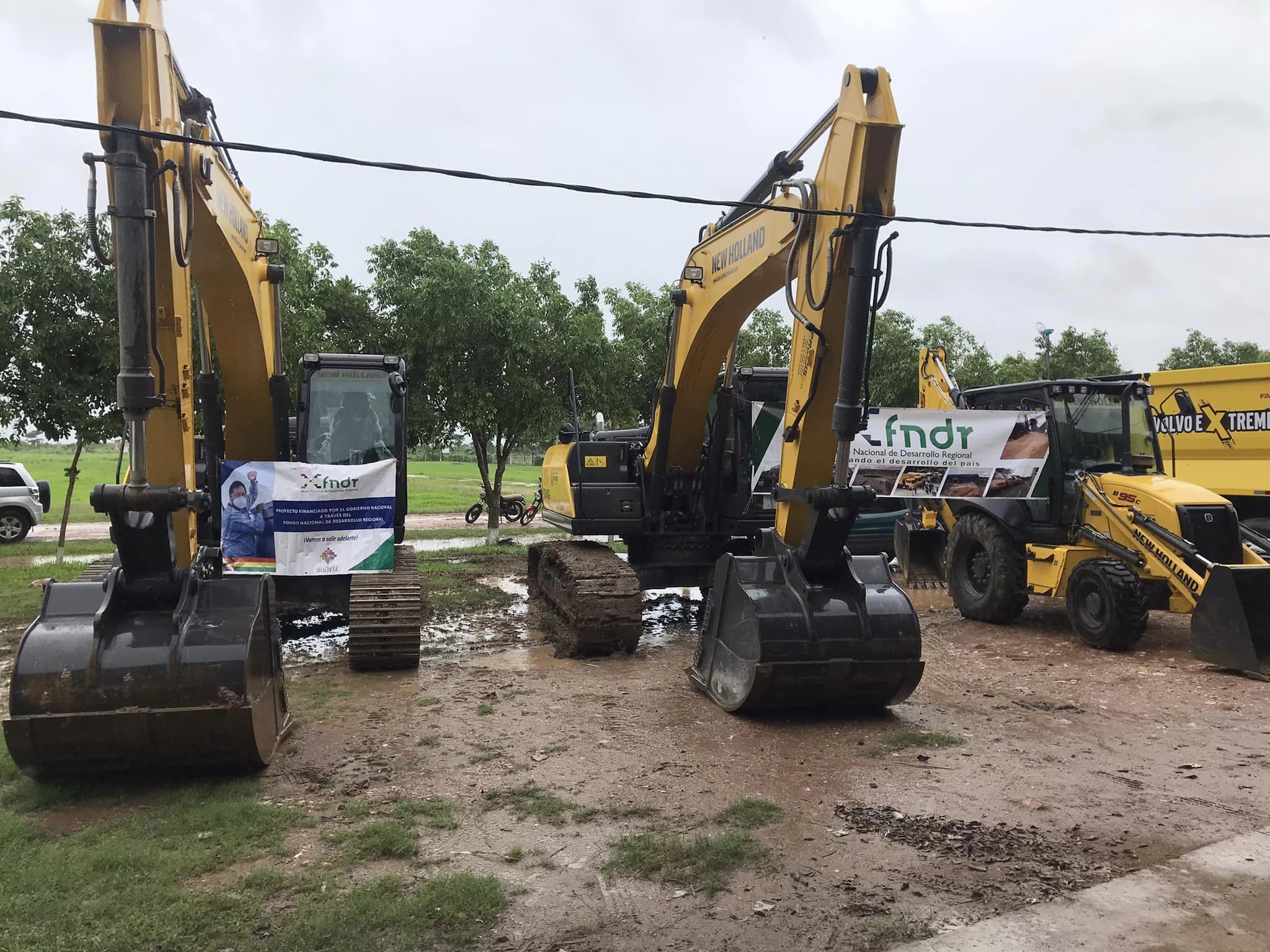 Entregan maquinaria por Bs 5,3 millones a San Julián para la atención de emergencias