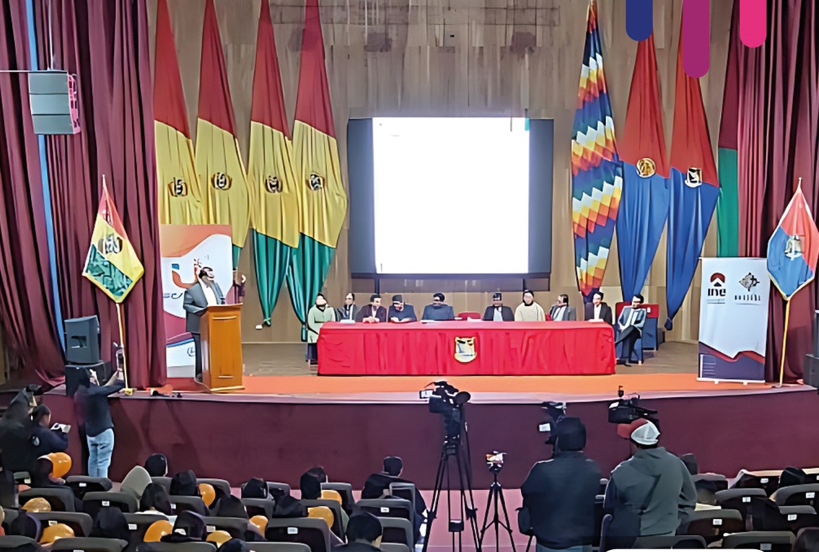 UPEA se suma al censo y aporta el 33% de los censistas voluntarios que requiere La Paz