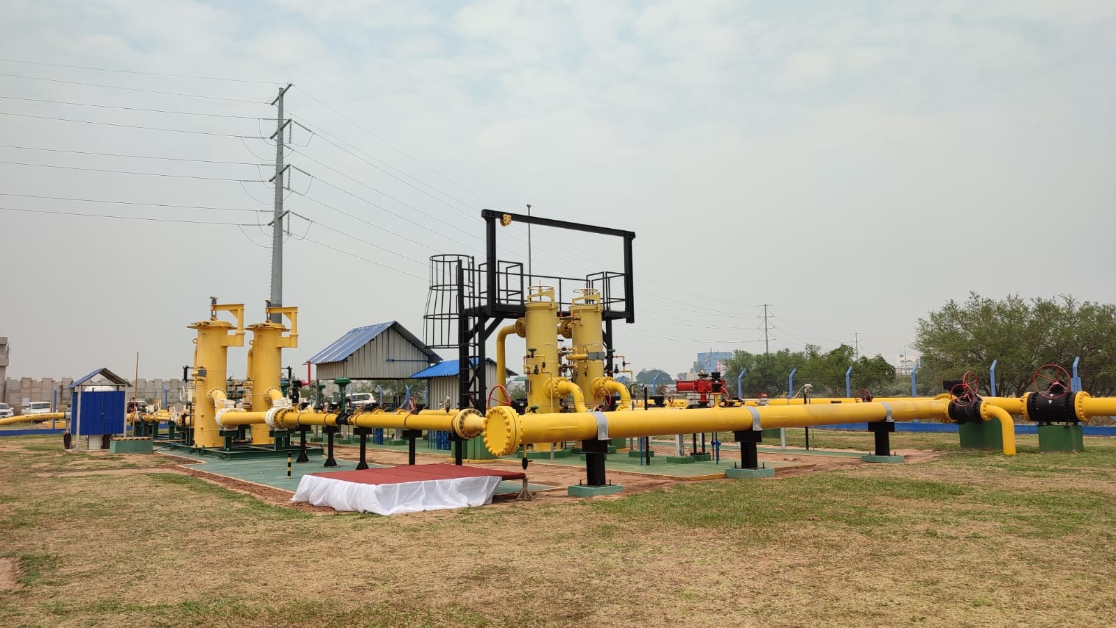 YPFB garantiza el suministro de gas al sector industrial y recuerda que mantiene el precio estable por más de cinco años