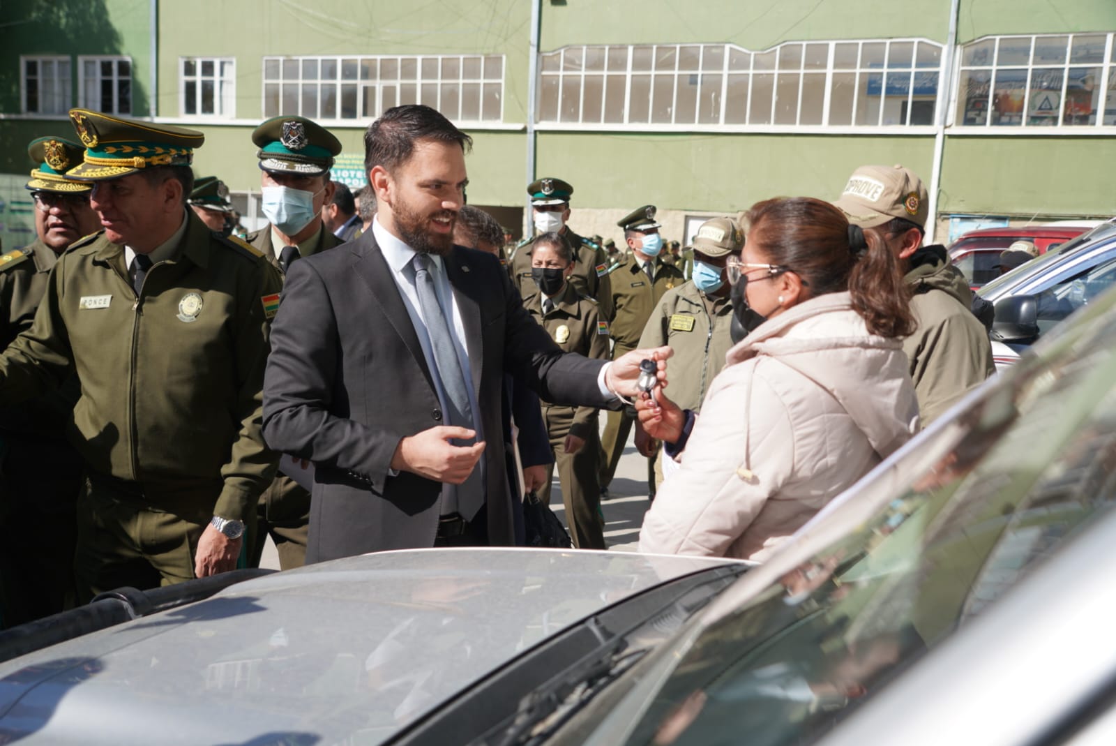 Diprove recupera 11 vehículos robados y los devuelve a sus legítimos dueños