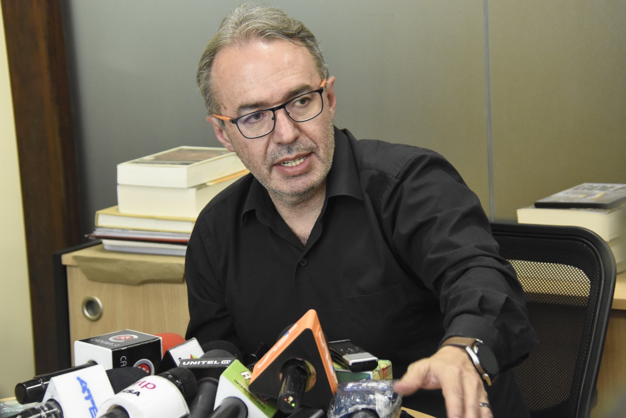 Richter cuestiona discurso de democracia y libertad de radicales de derecha, les recuerda la violencia de 2019 y 2022