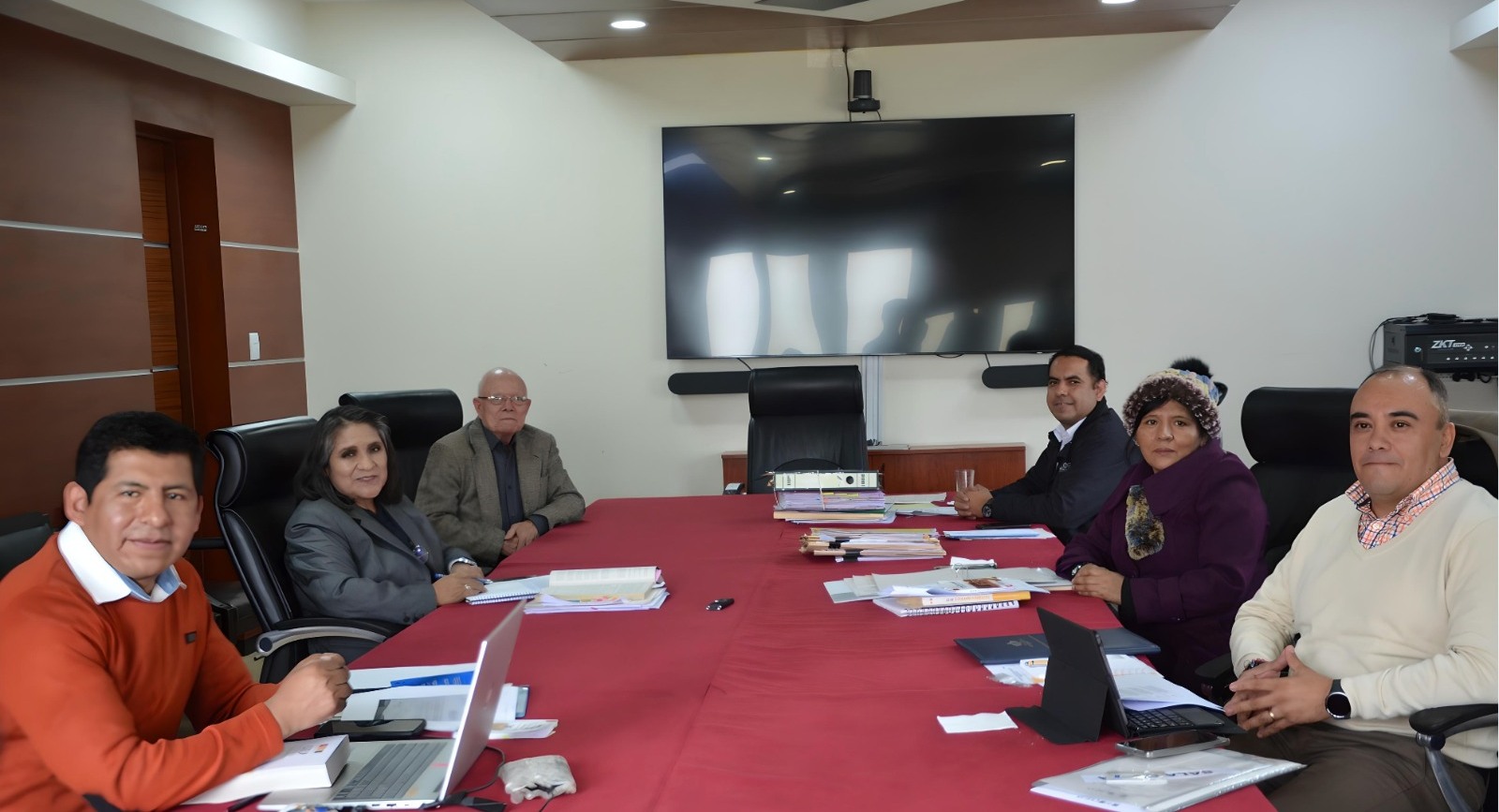 Hassenteufel: Presidente tiene atribución de designar a un representante en el TSE y lo “vamos a asumir”