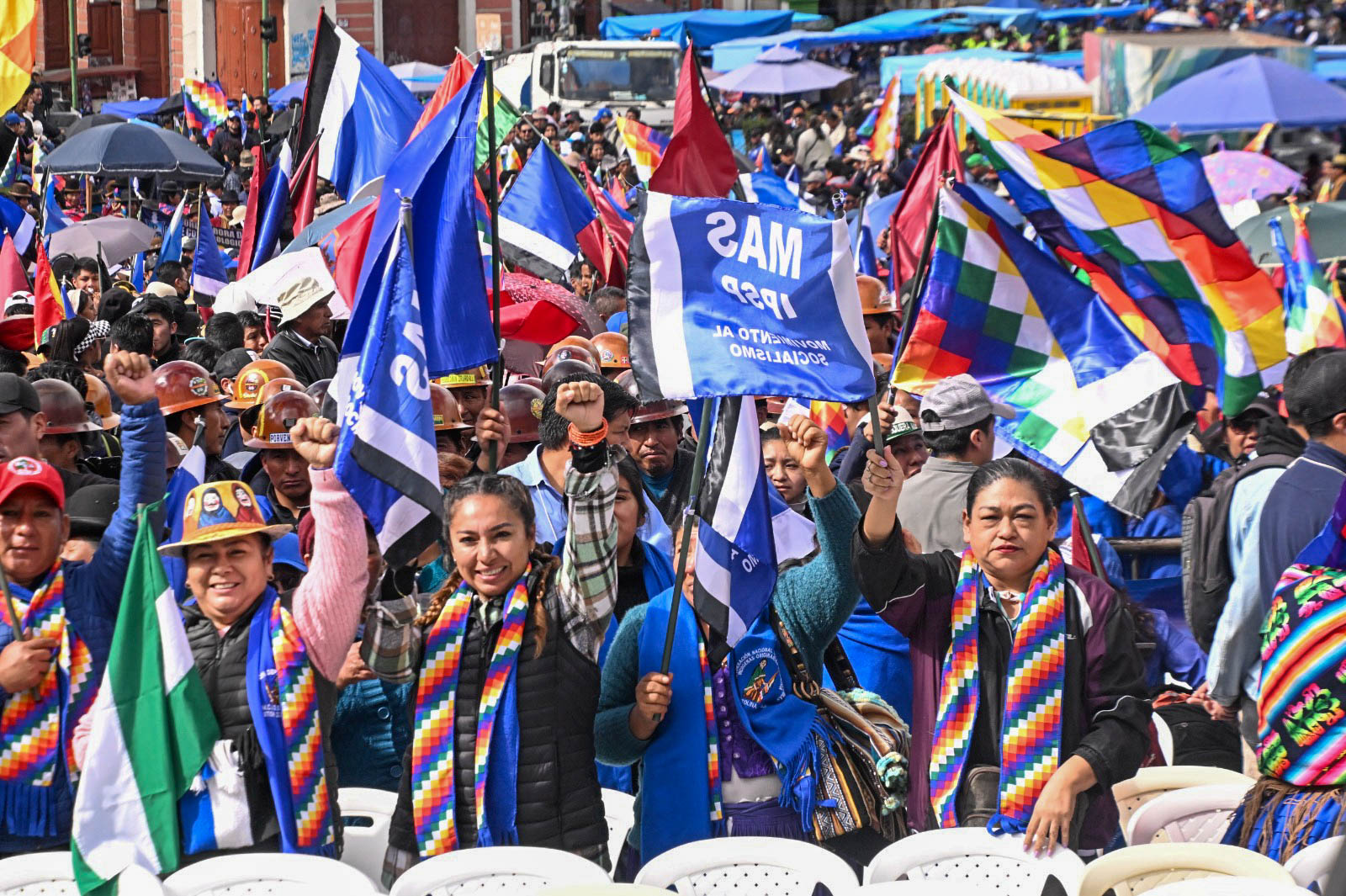 Al menos 107 organizaciones sociales y 6.000 delegados asistirán al congreso nacional del MAS-IPSP en El Alto