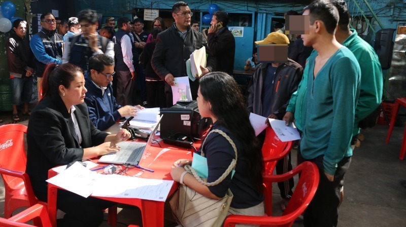 Jueces penales se movilizan a las cárceles de Cochabamba para otorgar salidas alternativas a reos por delitos leves