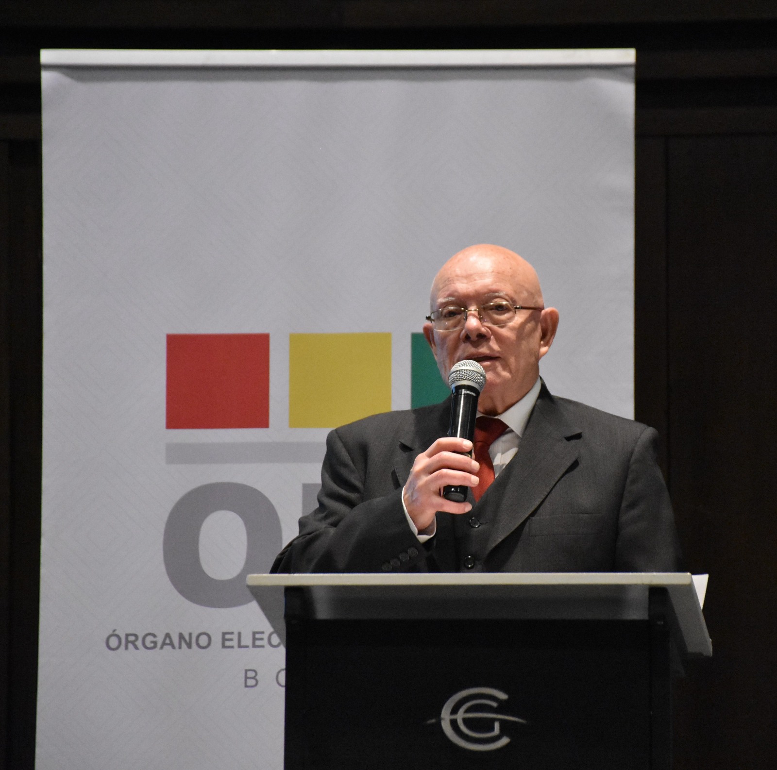 TSE pide al Legislativo modificar Ley Electoral y unificar en la boleta de sufragio voto para el TSJ