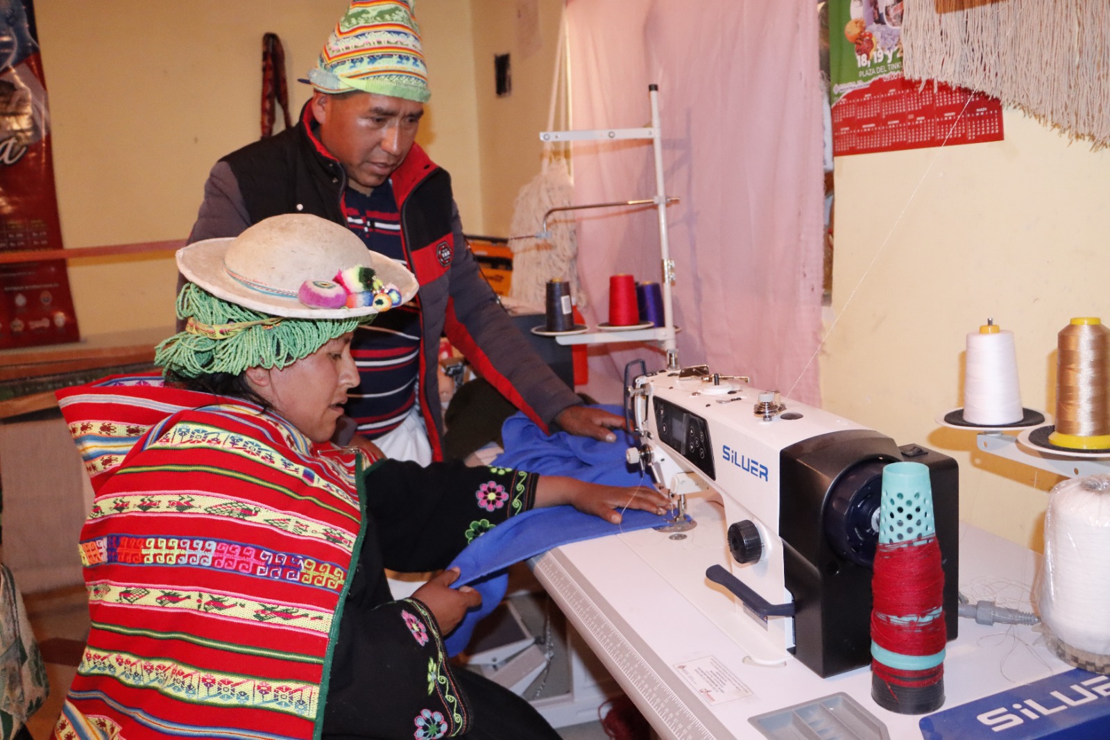 Transformación de fibra de camélidos se fortalece con inyección de Bs 1 millón