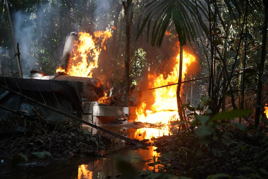 En el Chapare operativo antidroga logra afectación al narcotráfico de más de medio millón de dólares