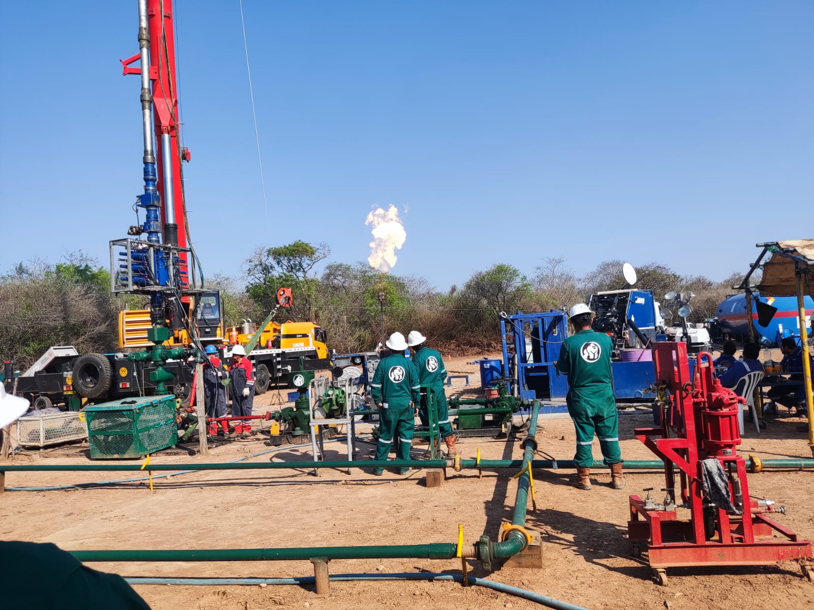 YPFB analiza oportunidades de reactivación en campos Ibibobo, Huayco y Algarrobilla