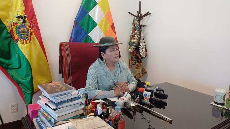 Senadora Velasco advierte de “vacíos jurídicos” en la Ley 348 y plantea mejorarla de manera consensuada