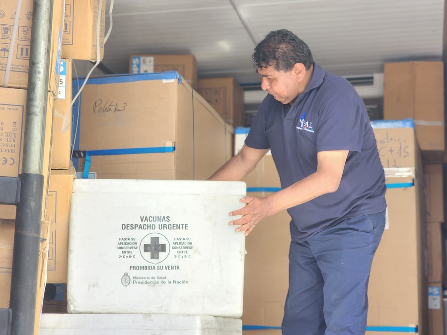 Salud entrega más de medio millón de dosis de vacunas contra la Influenza en Santa Cruz