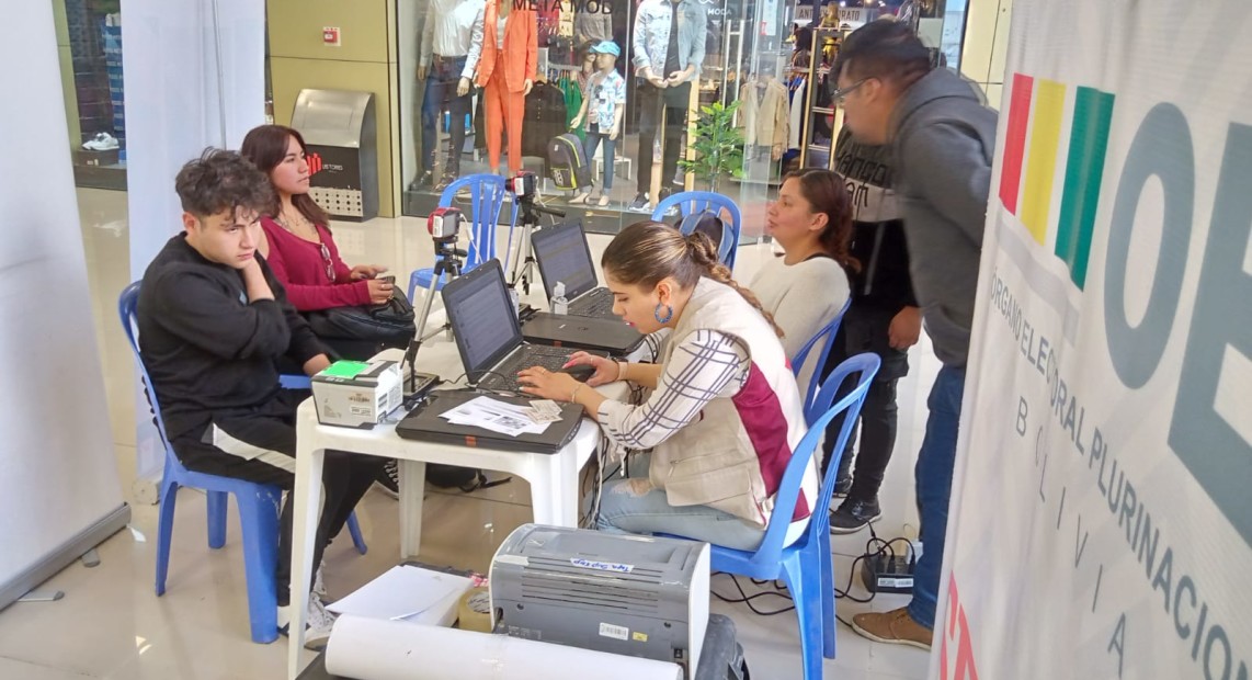 TSE prevé registrar a 100.000 nuevos electores para las elecciones judiciales