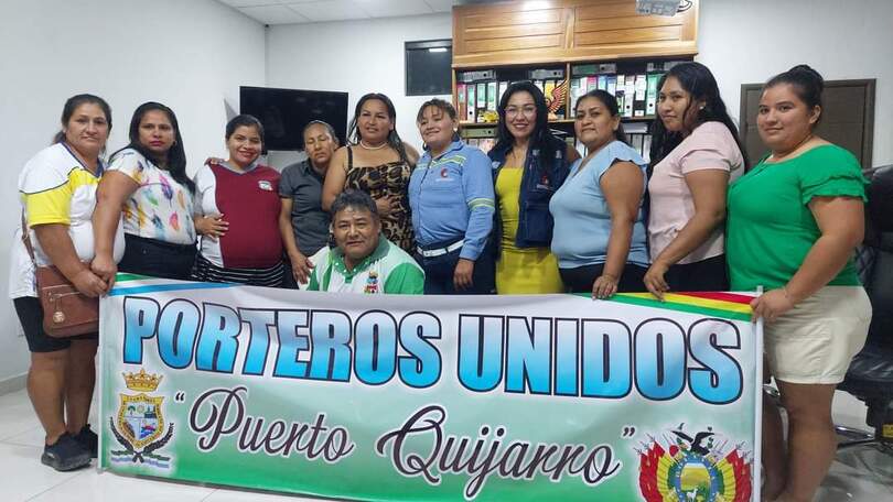 Trabajo inicia capacitación a porteros de unidades educativas de Santa Cruz sobre acoso laboral