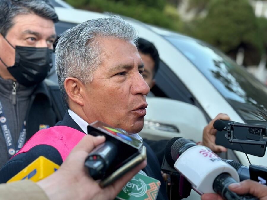 Autoridades de Bolivia y Brasil se reunirán para mitigar incendio en frontera