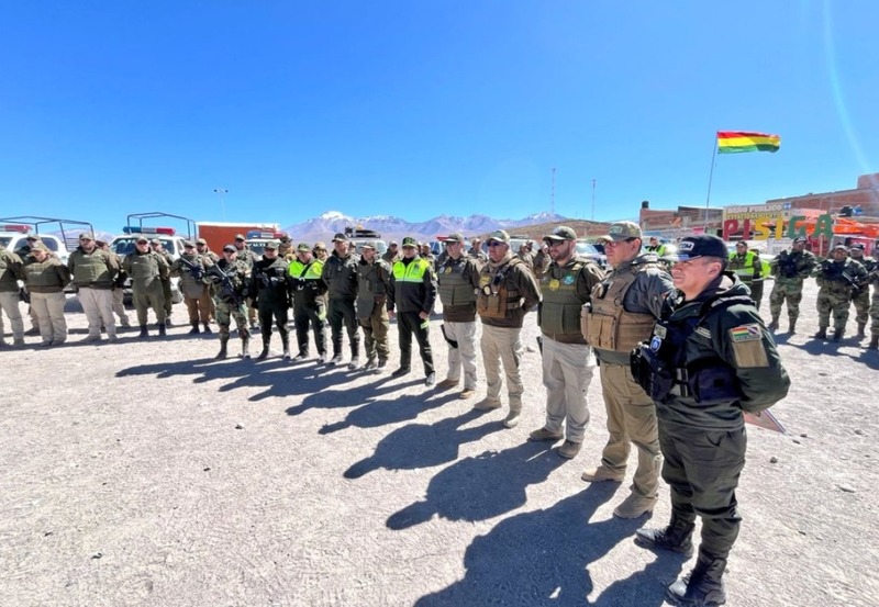 Secuestran 41 kilos de marihuana y recuperan tres motorizados en operativo entre Bolivia y Chile