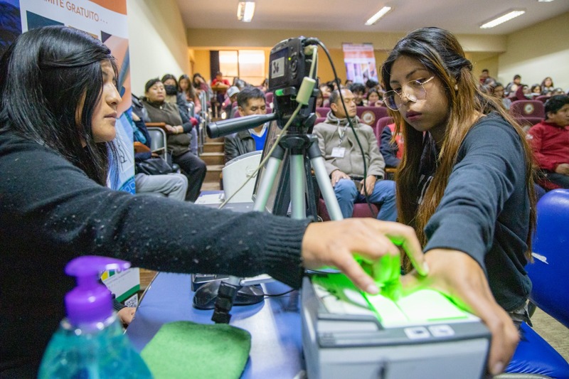 Arce solicita al TSE ampliar el empadronamiento para las judiciales por las extensas filas