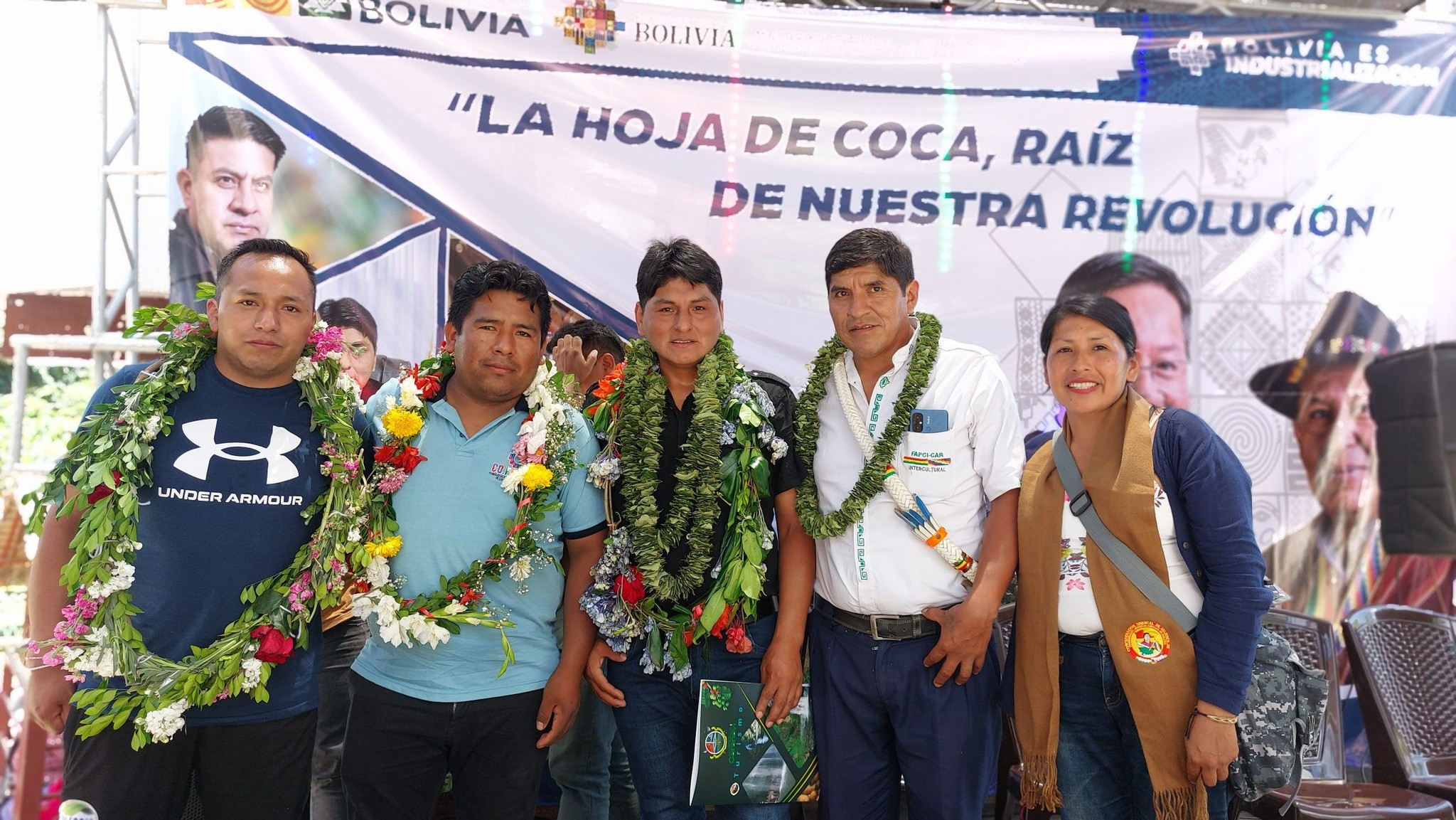 Entrega de equipamiento agrícola en Caranavi. Foto: Viceministerio de Coca y Desarrollo Integral - MDRyT
