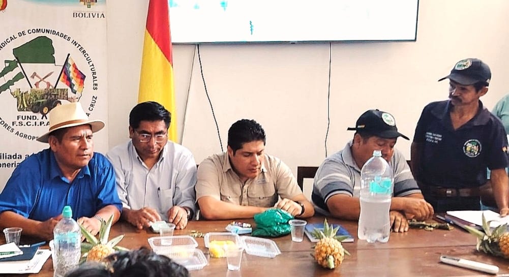 Gobierno e interculturales de Santa Cruz coordinan proyectos para mejorar la producción de alimentos