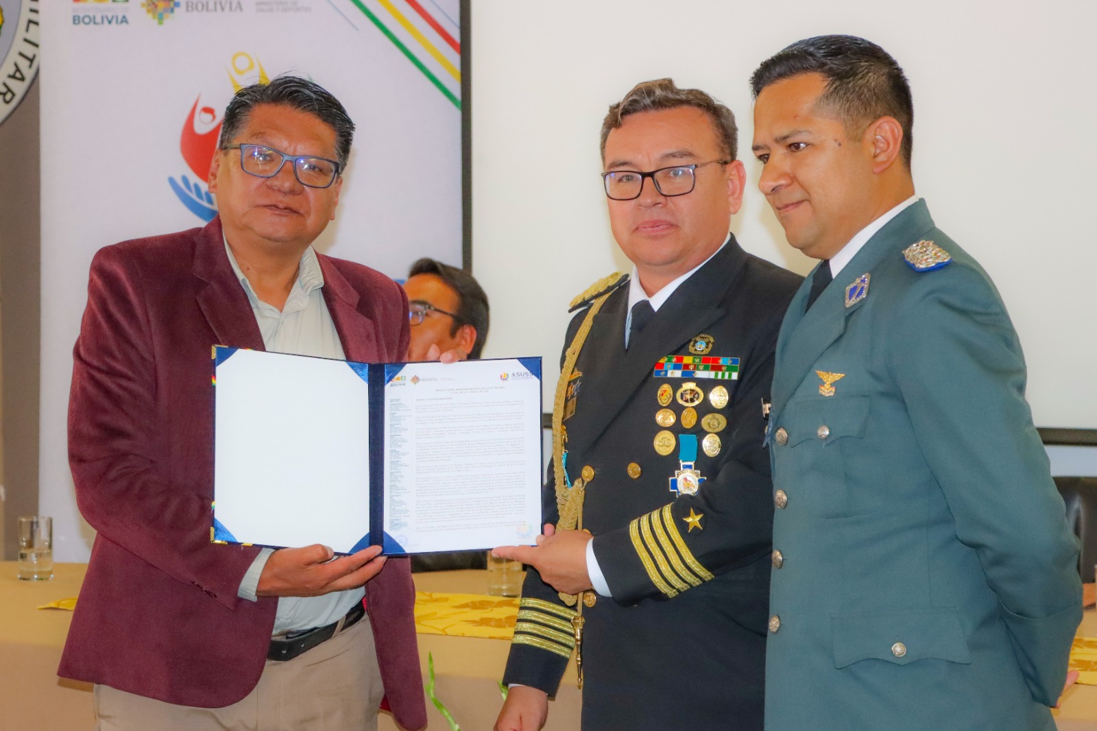 Hospital Militar Central de Cossmil es el primer establecimiento de tercer nivel acreditado por la Asuss