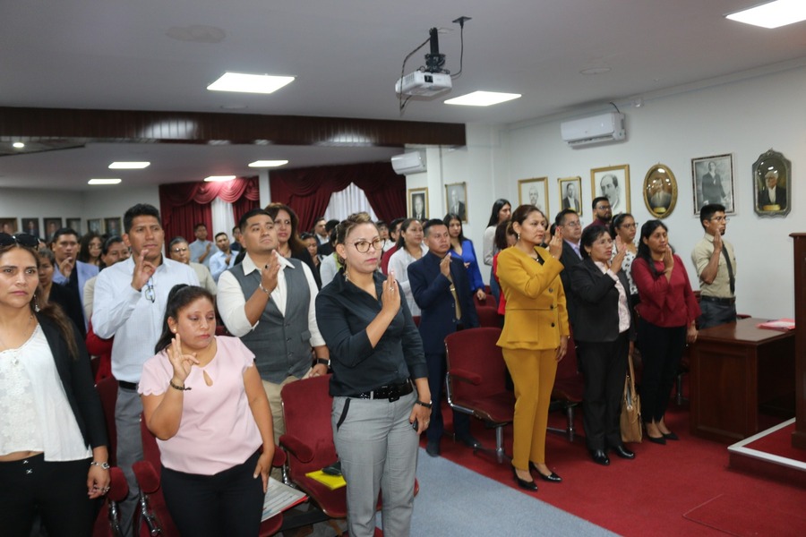 Tribunal Departamental de Justicia posesiona a 280 abogados defensores de oficio en Cochabamba